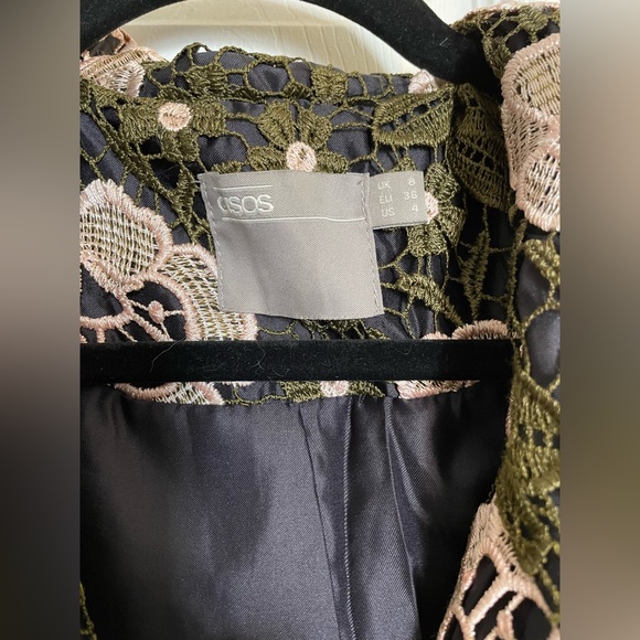 ASOS Spring Lace Jacket with floral pattern, Size 4 - Picture 4 of 6